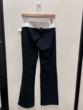 Load image into Gallery viewer, Pink By Victoria's Secret Pants Size Medium
