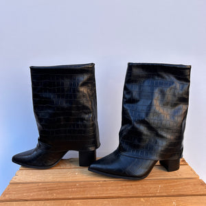 Boots Womens 7