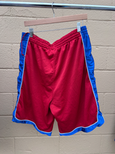 Load image into Gallery viewer, Nike Athletic Shorts Size XXL
