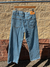 Load image into Gallery viewer, Bdg Denim Size 7/8 (29)
