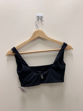 Load image into Gallery viewer, Free People Sports Bra Size Small
