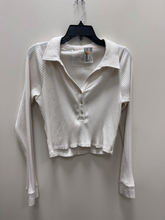 Load image into Gallery viewer, Aerie Long Sleeve Top Size Large
