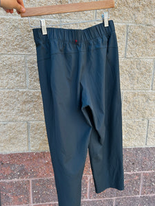 Lulu Lemon Athletic Pants Size 3/4 (27)