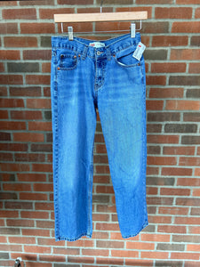 Levi Denim Size 5/6 (28)