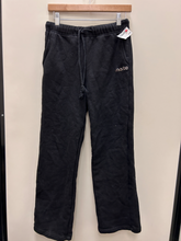 Load image into Gallery viewer, Pants Size Extra Small
