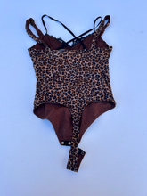 Load image into Gallery viewer, Tank Top Size Small

