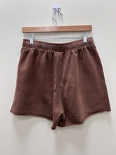 Load image into Gallery viewer, Pac Sun Shorts Size Medium

