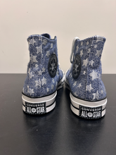 Load image into Gallery viewer, Converse Womens Athletic Shoes Womens 7
