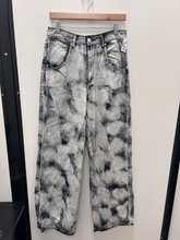 Load image into Gallery viewer, Fashion Nova Pants Size 9/10 (30)
