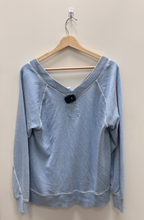 Load image into Gallery viewer, Aerie Sweater Extra Extra Small
