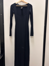 Load image into Gallery viewer, Skims Maxi Dress Size Medium
