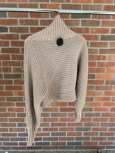 Load image into Gallery viewer, Princess Polly Sweater Size Small

