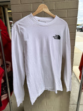 Load image into Gallery viewer, North Face Long Sleeve Top Size Small
