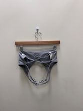 Load image into Gallery viewer, P'tula Sports Bra Size Medium
