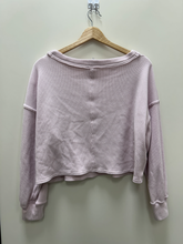 Load image into Gallery viewer, Gilley Hicks Long Sleeve Top Size Medium

