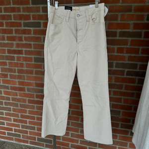 Levi Pants Size 7/8 (29)
