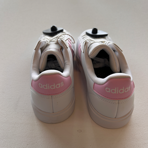 Adidas Casual Shoes Womens 7