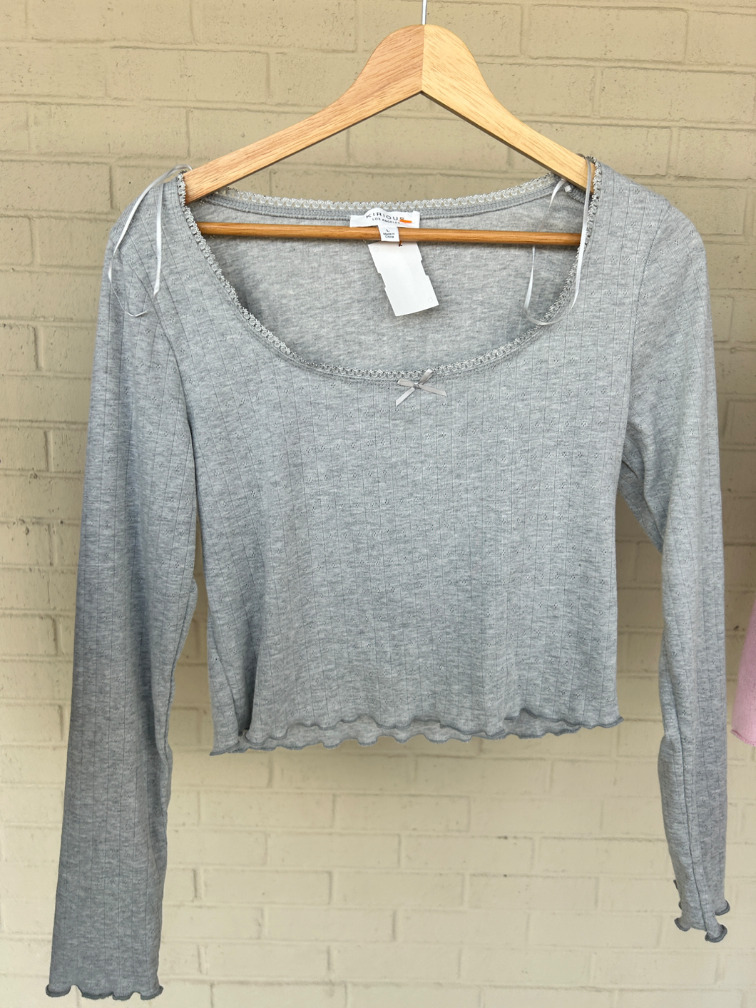 Short Sleeve Top Size Large