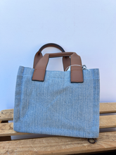 Load image into Gallery viewer, Purse
