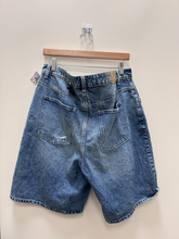 Load image into Gallery viewer, Cotton On Shorts Size 11/12
