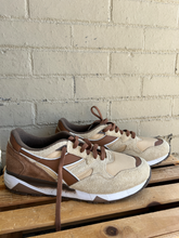 Load image into Gallery viewer, Diadora Mens Athletic Shoes Mens 12
