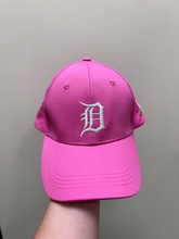 Load image into Gallery viewer, Hat
