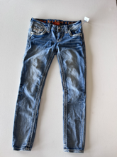 Load image into Gallery viewer, Rock Revival Denim Size 2 (26)
