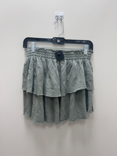Load image into Gallery viewer, Aerie Short Skirt Size Extra Small
