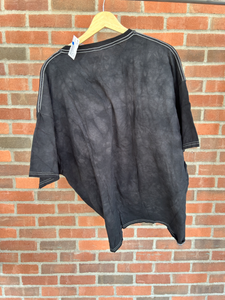 Urban Outfitters ( U ) T-Shirt Size Large