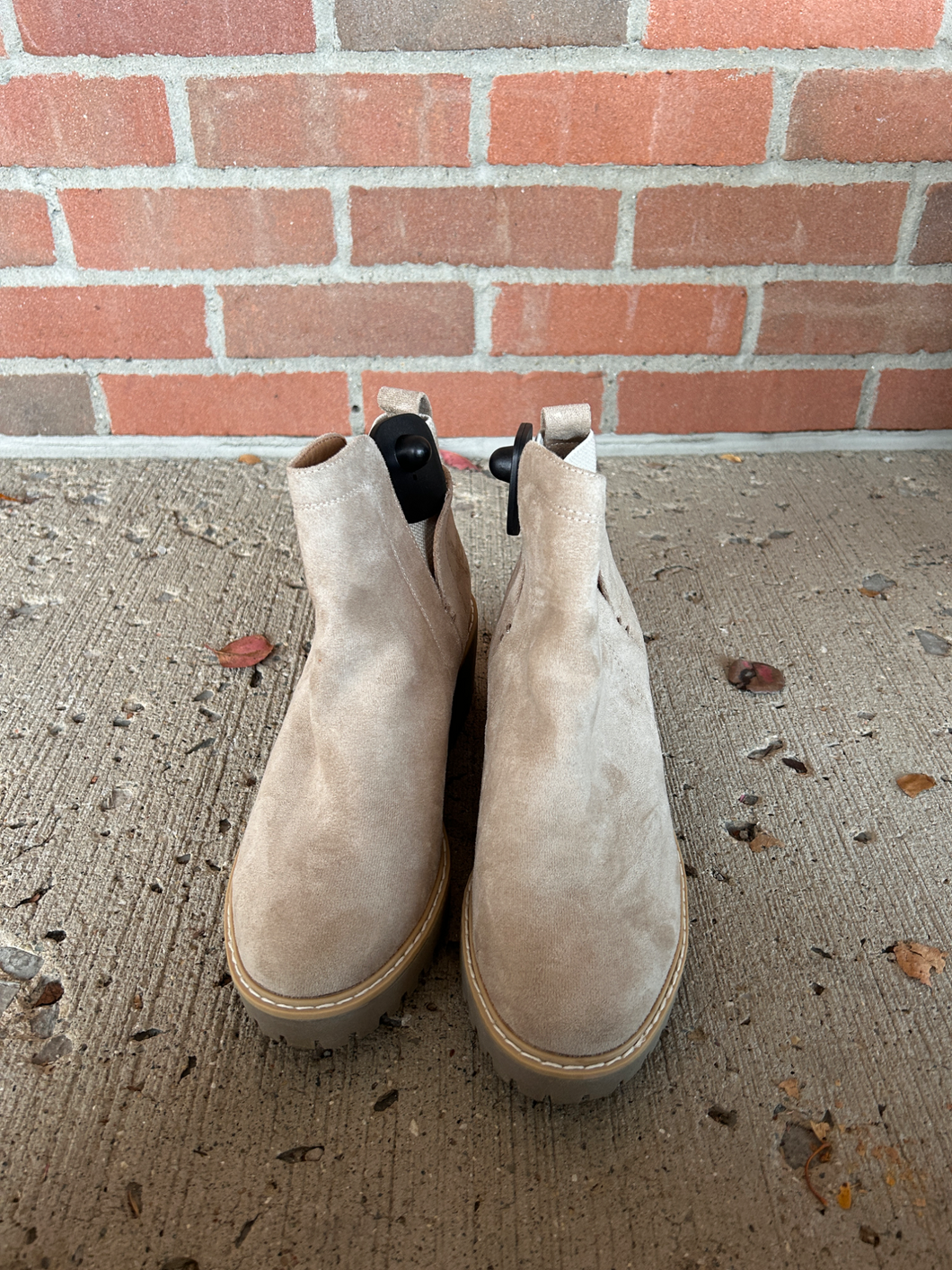 Dolce Vita Boots Womens 7.5