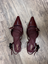Load image into Gallery viewer, Aldo Dress Shoes Womens 6.5
