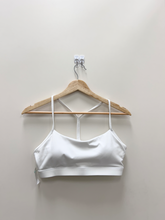Load image into Gallery viewer, Sports Bra Size Medium
