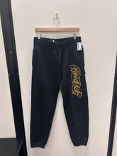 Load image into Gallery viewer, Pants Size Medium
