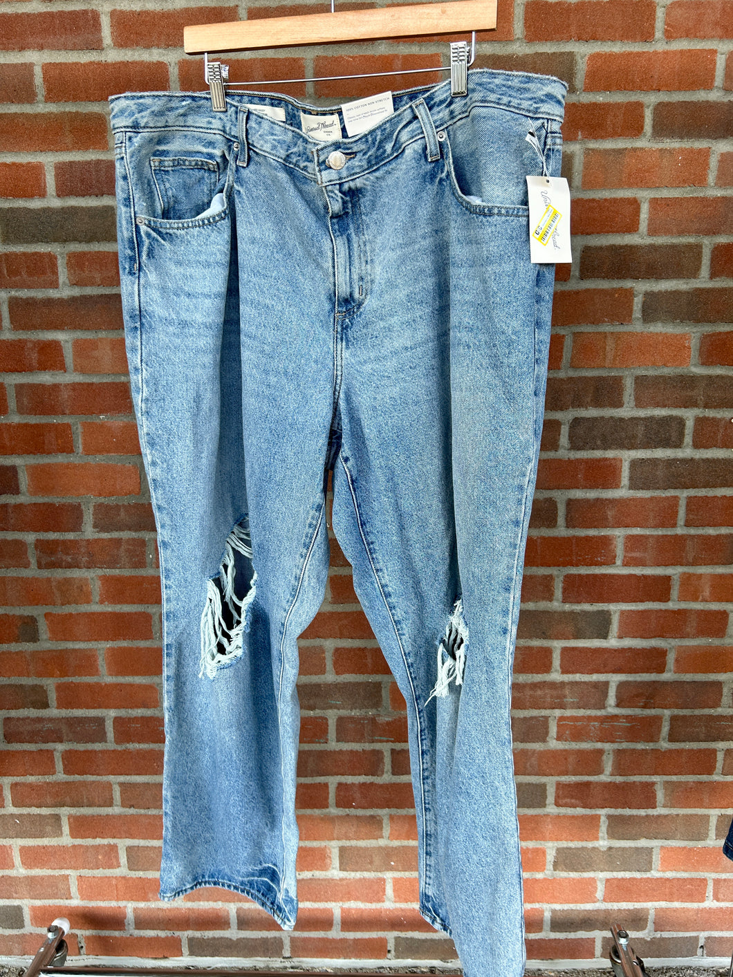 Universal Thread Denim Size 18/20 (36)