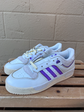 Load image into Gallery viewer, Adidas Casual Shoes Mens 9.5
