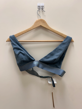 Load image into Gallery viewer, Skims Tank Top Size Extra Large
