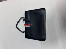 Load image into Gallery viewer, Steve Madden Purse
