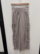 Load image into Gallery viewer, Angel Kiss Pants Size Extra Small
