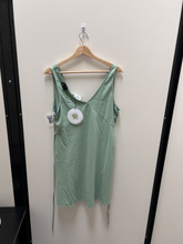 Load image into Gallery viewer, Princess Polly Dress Size 9/10
