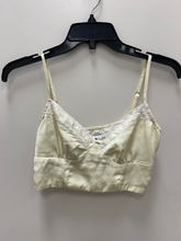 Load image into Gallery viewer, Princess Polly Tank Top Size Small
