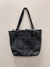 Load image into Gallery viewer, Coach Purse
