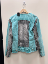 Load image into Gallery viewer, Fashion Nova Outerwear Size Large
