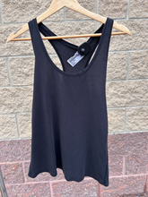 Load image into Gallery viewer, Lulu Lemon Athletic Top Size Small
