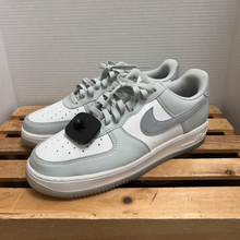 Load image into Gallery viewer, Nike Casual Shoes Mens 10.5
