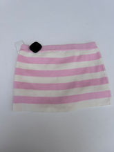 Load image into Gallery viewer, Edikted Short Skirt Size Extra Small
