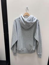 Load image into Gallery viewer, Champion Sweatshirt Size Medium
