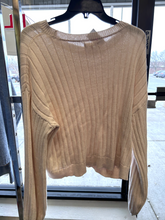 Load image into Gallery viewer, L.A. Hearts Sweater Size Large

