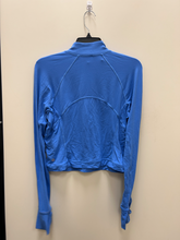 Load image into Gallery viewer, Lululemon Athletic Top Size Large
