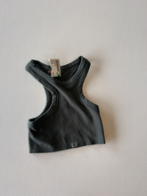Load image into Gallery viewer, Set Active Athletic Top Size Small
