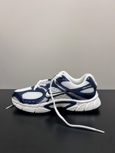 Load image into Gallery viewer, Nike Mens Athletic Shoes Mens 8.5
